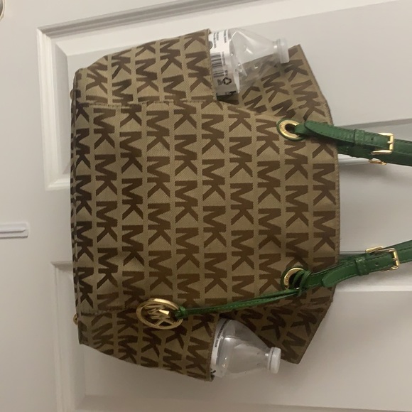 Michael Kors Small Tote Bag - Picture 8 of 10